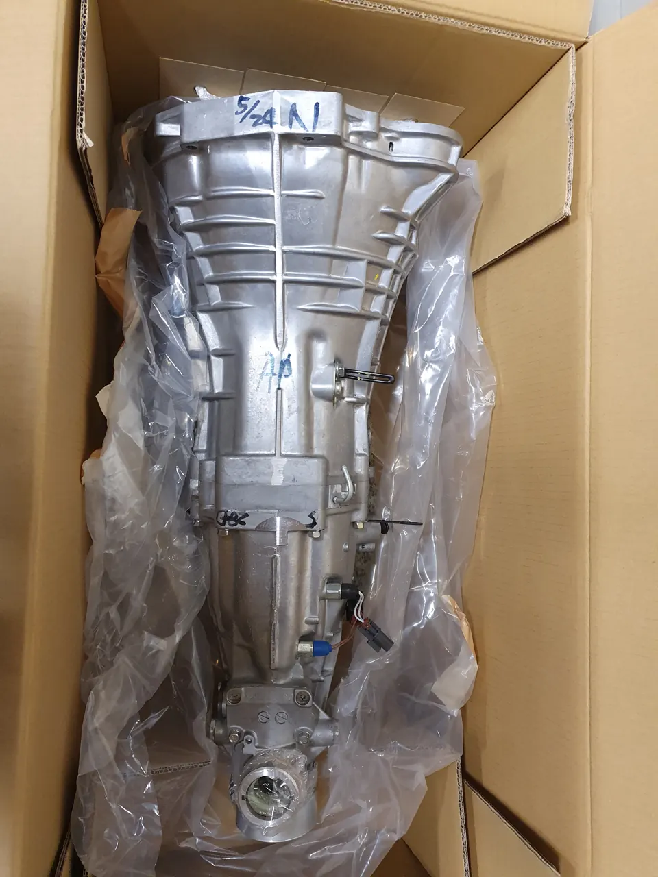 Gearbox in its packaging